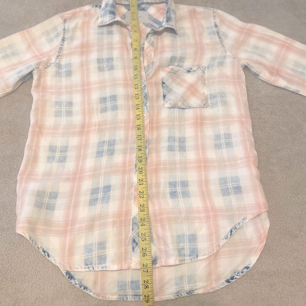 Nwot Rails Hunter Button Down With Denim Distress… - image 5